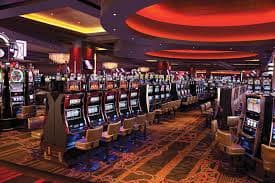 m77casino togel customer support interface with live chat and contact options